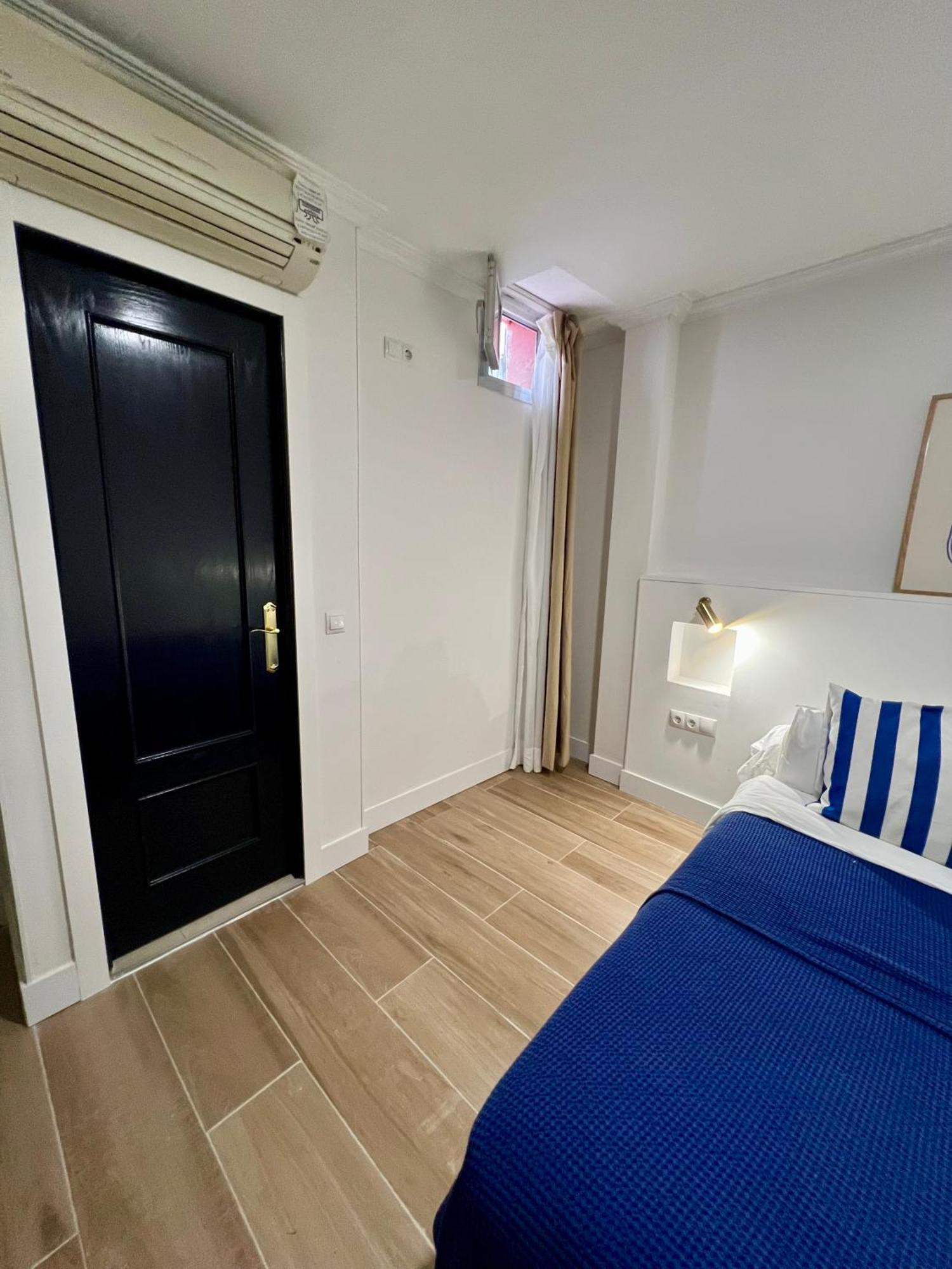 Albergue Miguel Angel マドリード エクステリア 写真